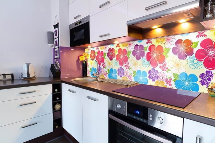 self-adhesive diaper in the decoration of the kitchen apron self-adhesive diaper in the decoration of the kitchen apron