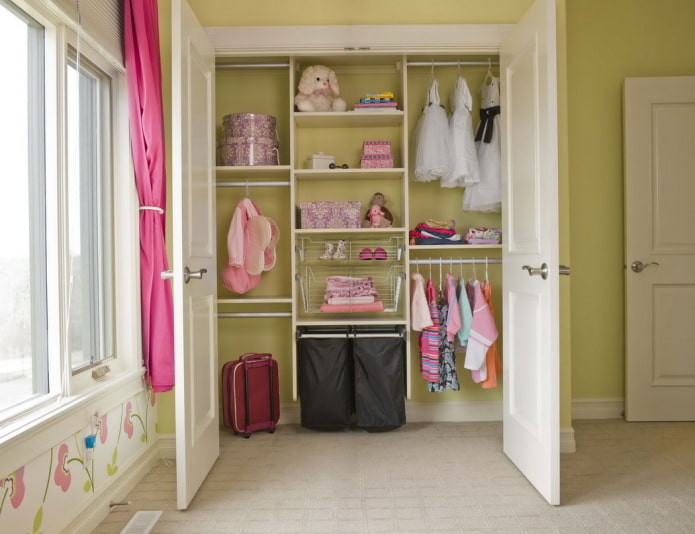 baby wardrobe design