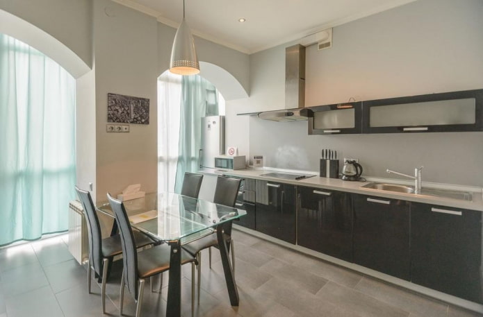 design of the opening in the interior of the kitchen combined with the loggia design of the opening in the interior of the kitchen combined with the loggia