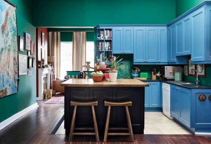 kitchen design in blue-green tones