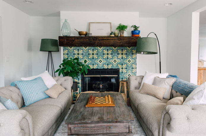 Fireplace with tiles