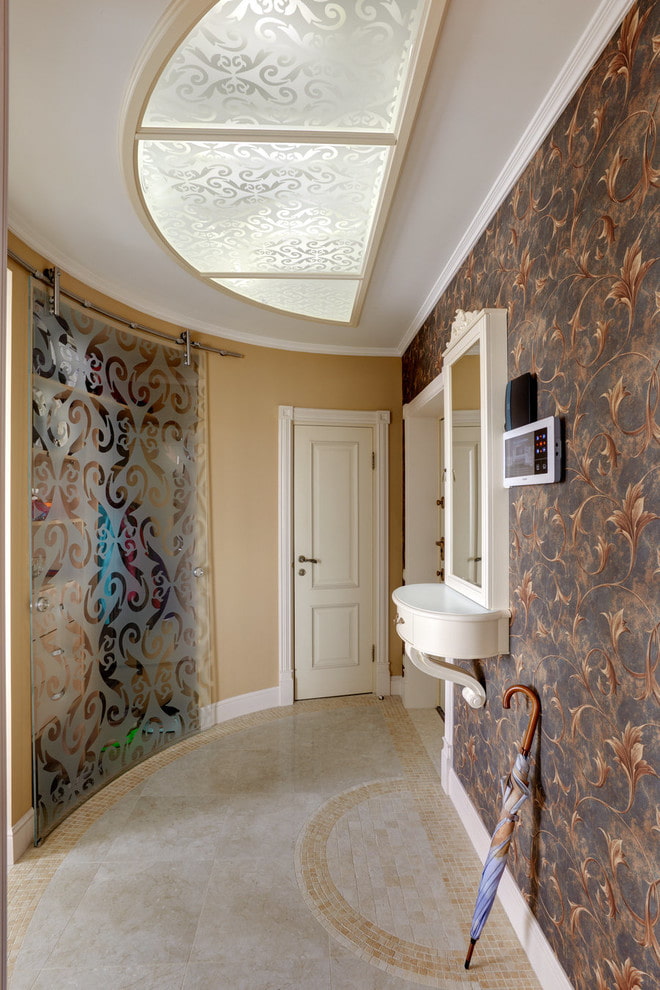 original ceiling in the hallway original ceiling in the hallway