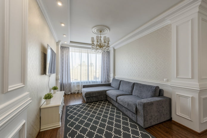 wall moldings in the interior of the living room