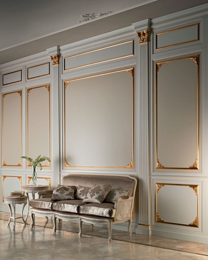 wall moldings in the interior