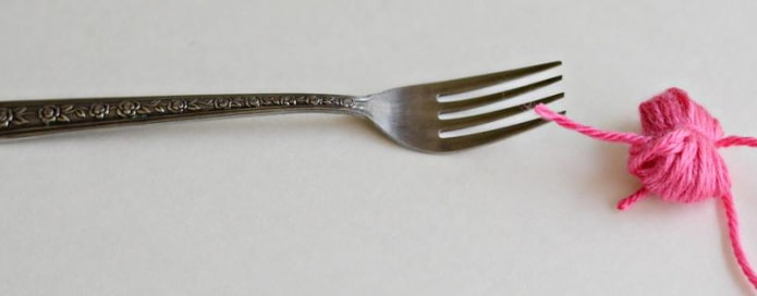 We remove the skein We remove the skein