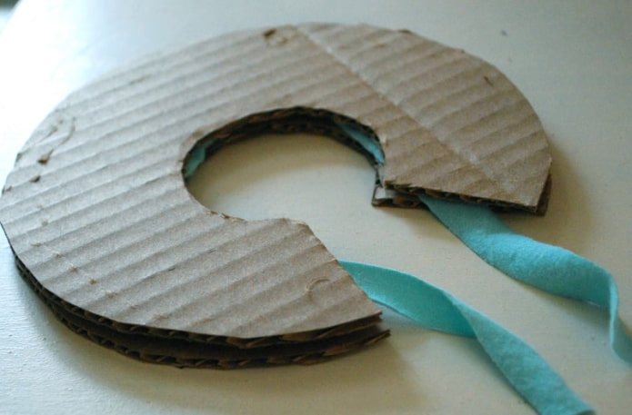 Thread between templates Thread between templates