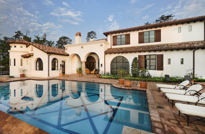 house exterior in Mediterranean style house exterior in Mediterranean style