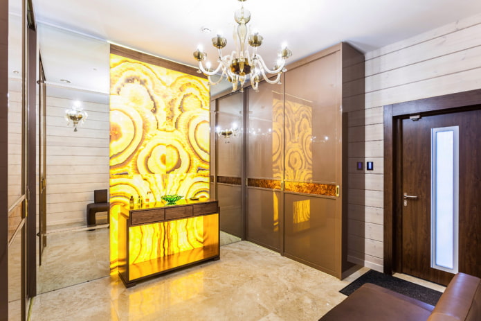 lighting in the hallway in the interior of the house