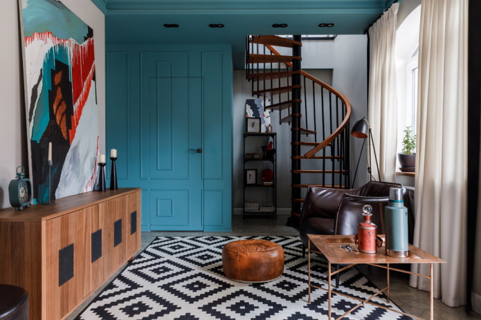 furnishing the hallway in the interior of the house