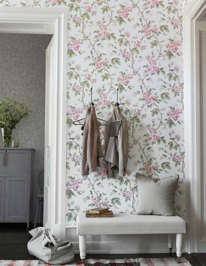 Provence style corridor color scheme