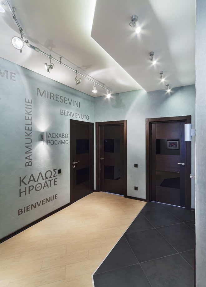 lighting in the interior of the corridor in high-tech style