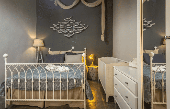 design of a small bedroom combined with a nursery design of a small bedroom combined with a nursery