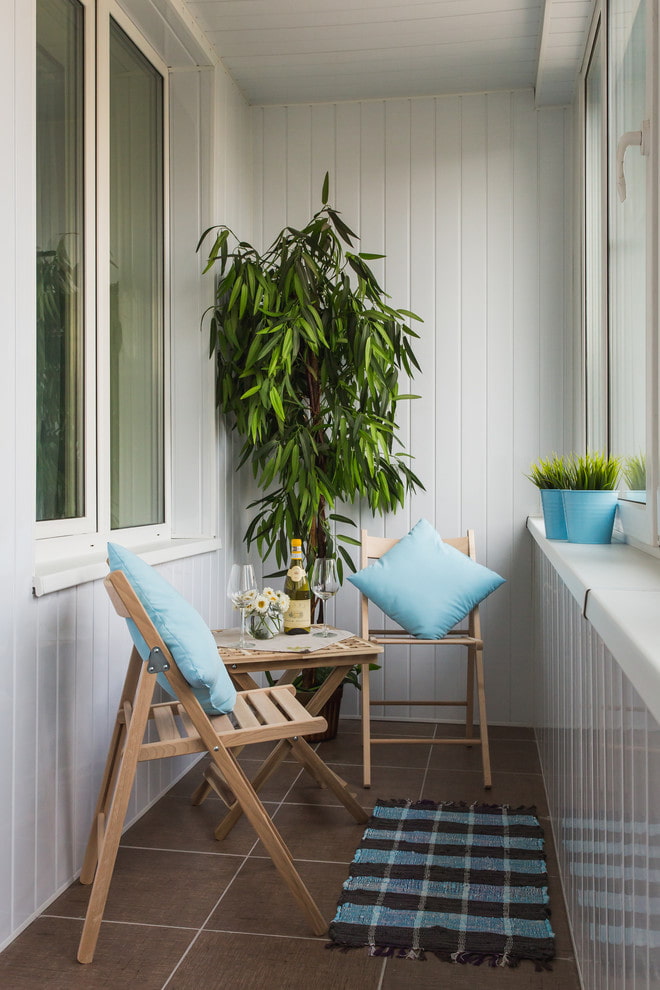 furnishing a loggia in a Scandinavian style