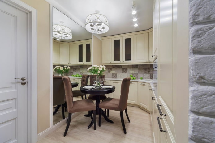 Floor-to-ceiling mirror reflecting light Floor-to-ceiling mirror reflecting light