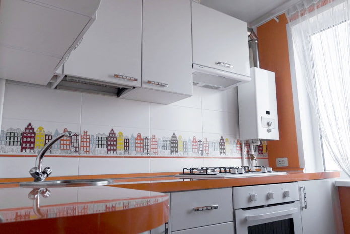 Column in a small kitchen Column in a small kitchen