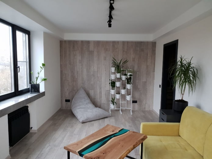 wall decoration in the Khrushchev apartment