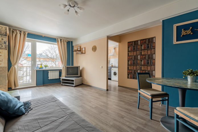 wall decoration in the Khrushchev apartment