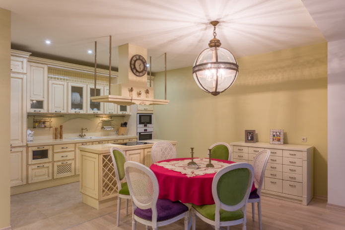 chandelier in the interior of the kitchen in the style of Provence