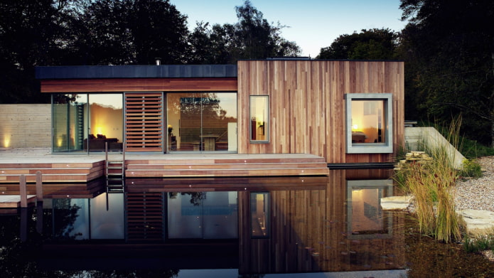 high-tech wooden house