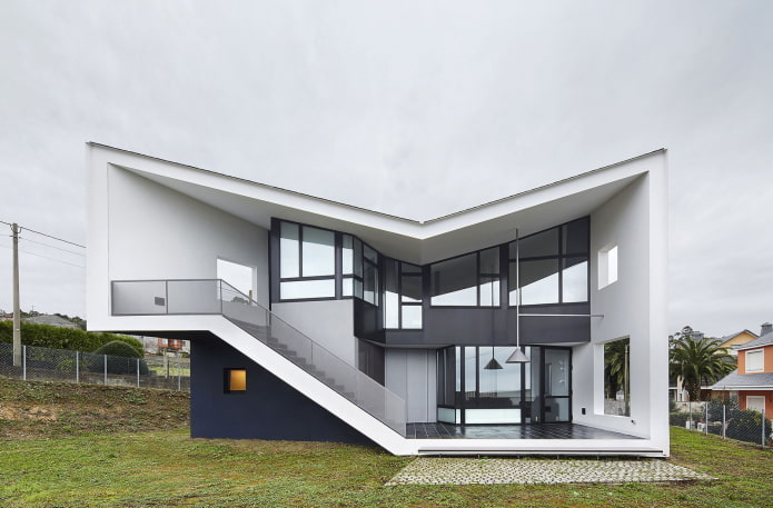 high-tech two-storey house