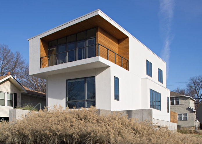 the location of the balcony in the project of the house