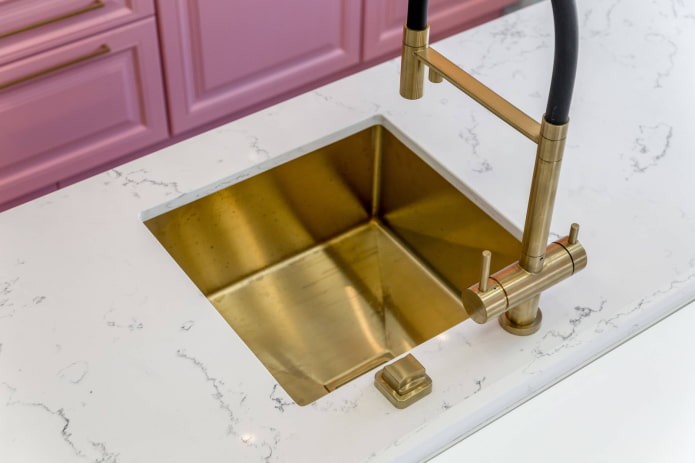 Square sink Square sink