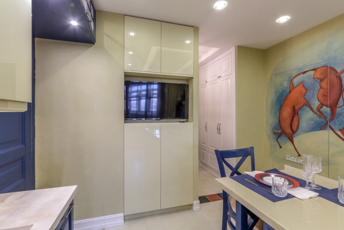 TV in a niche TV in a niche