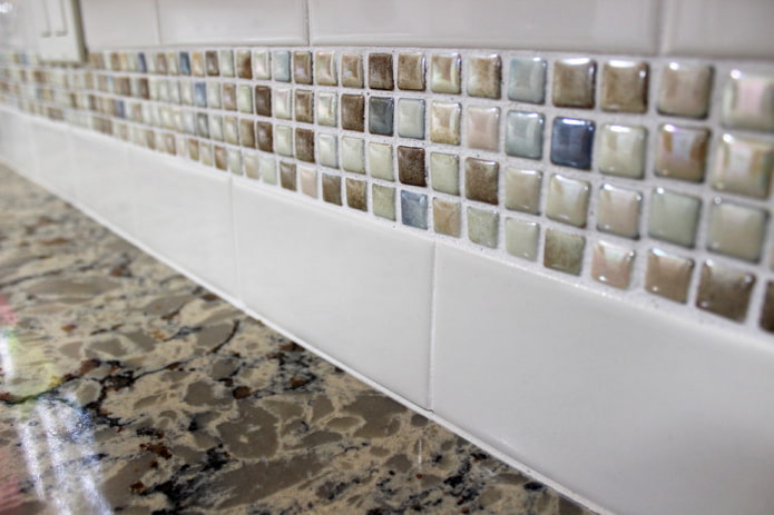 Light seams on the mosaic