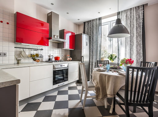 bright facades in the kitchen