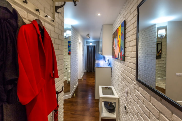 General view of the corridor