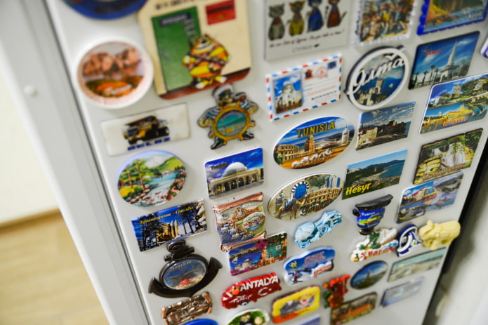 Fridge magnets