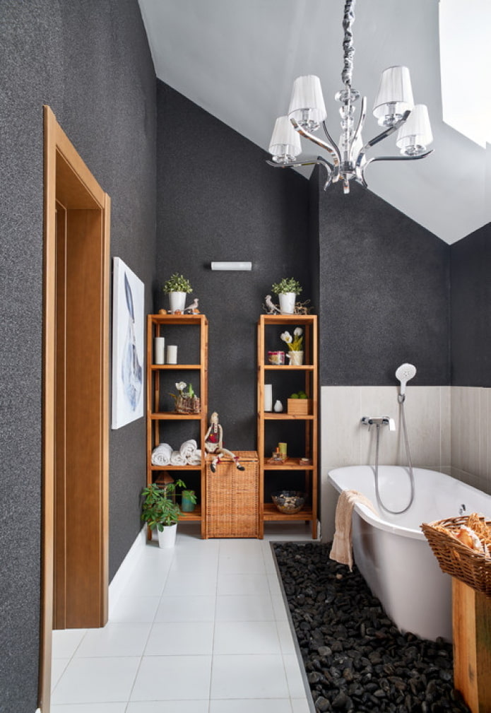 painted walls in the bathroom