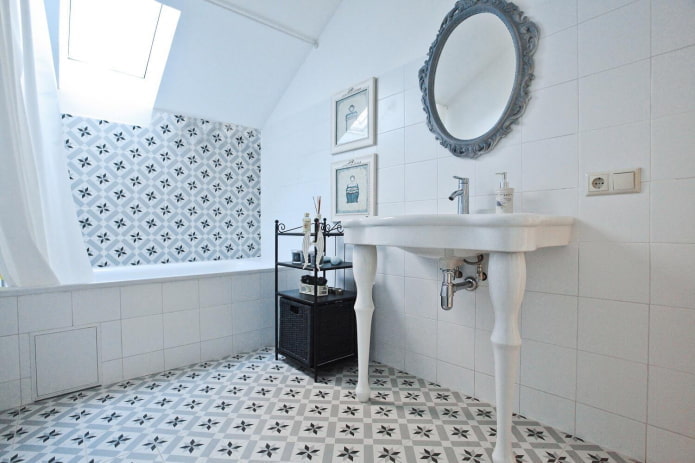 black and white bathroom