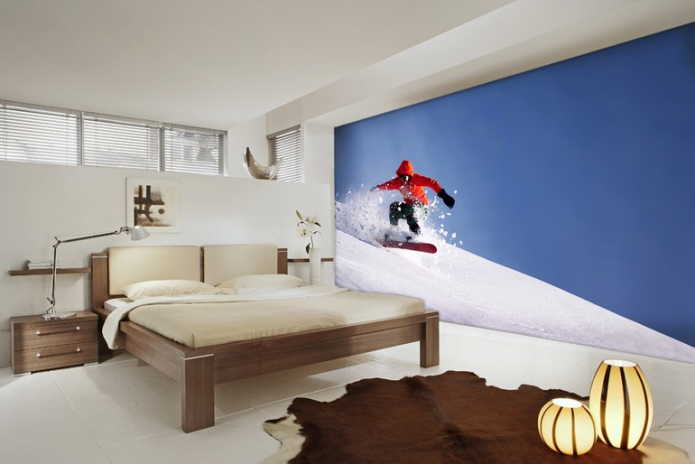 snowboarder on the slope