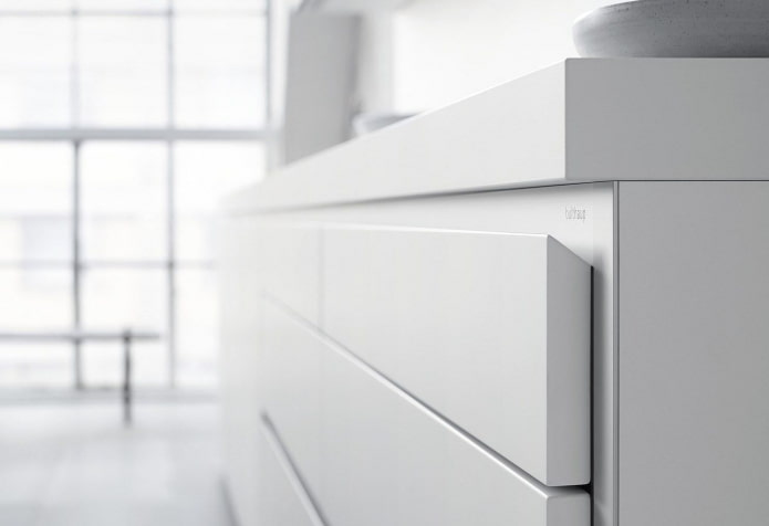 milling the facade at an angle