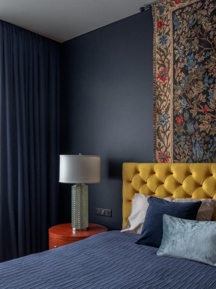 bright bedroom decor