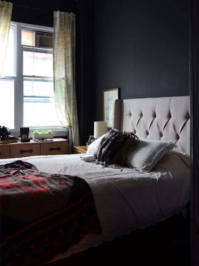 bedroom for one person