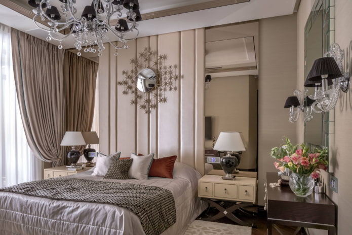 Mirrors in the bedside area Mirrors in the bedside area