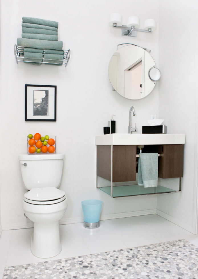 Black dispensers Black dispensers