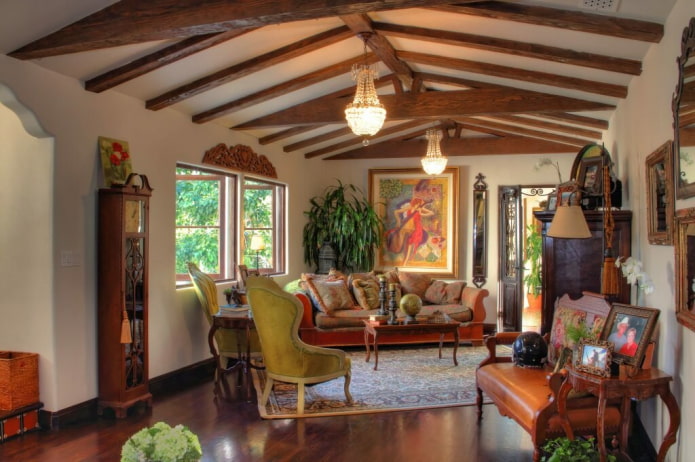 carpet on the floor in the hall