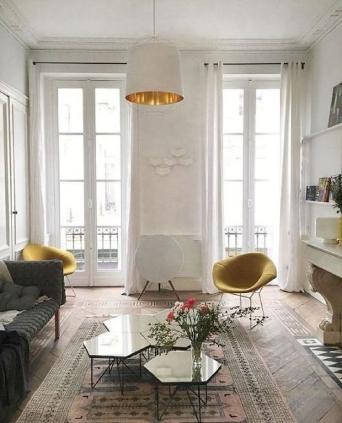 thin carpet in the interior thin carpet in the interior