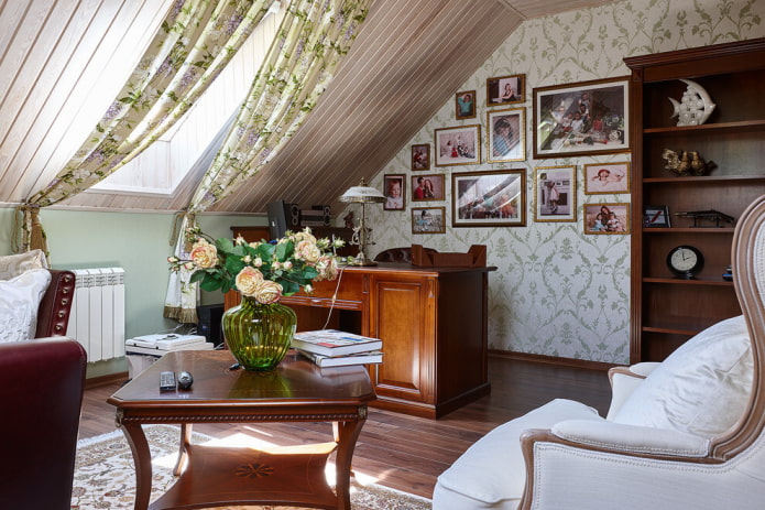 combination of wallpaper with clapboard combination of wallpaper with clapboard