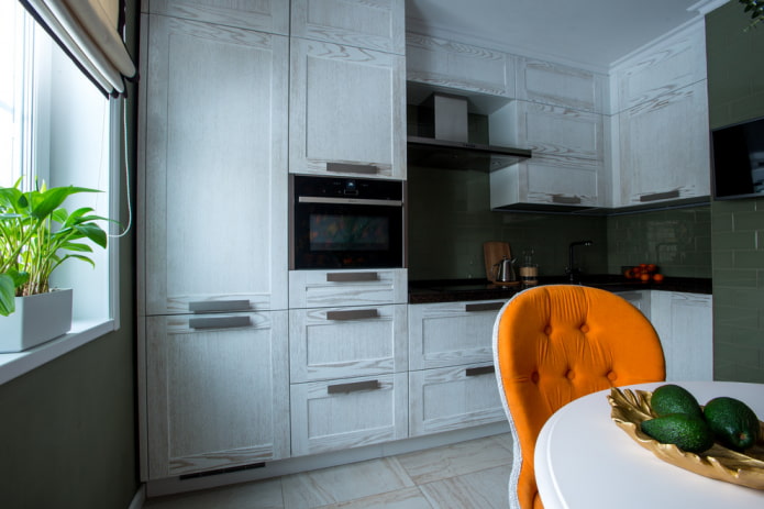 Built-in refrigerator