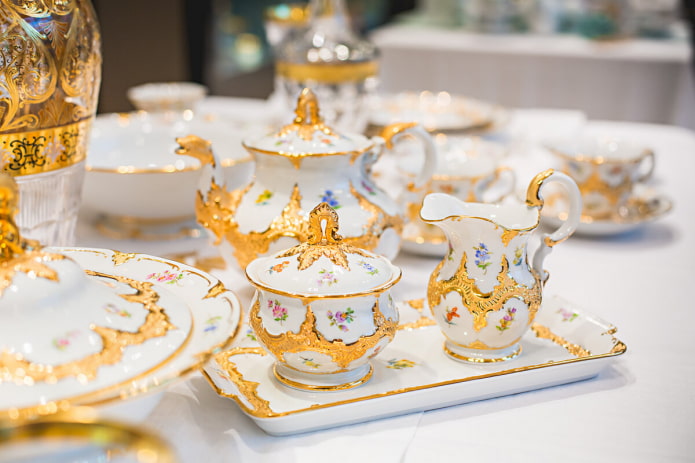 Service in the interior Service in the interior