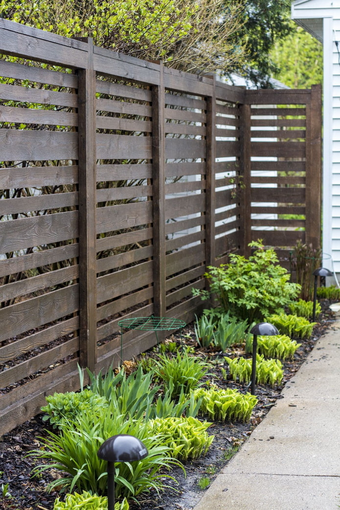 horizontal wooden fence