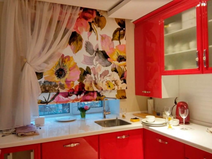 bright curtains for the kitchen
