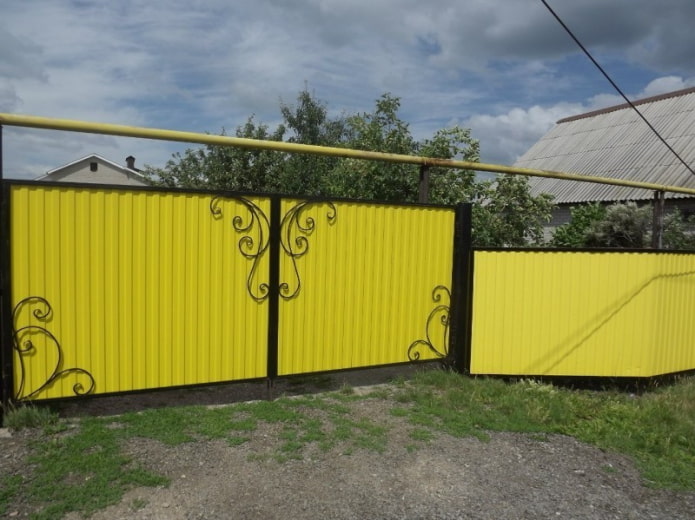 Yellow corrugated fence Yellow corrugated fence