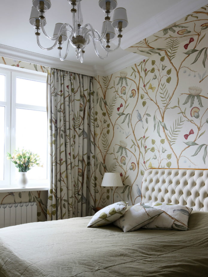 drawing on the curtains in the color of the walls