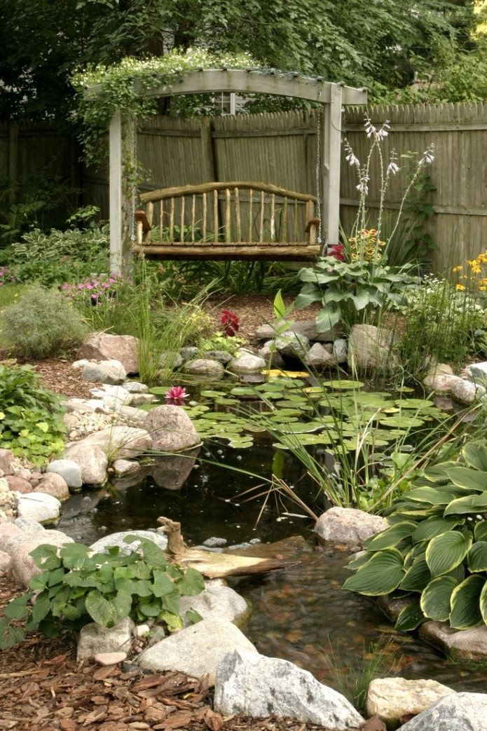 Cozy garden with a pond Cozy garden with a pond
