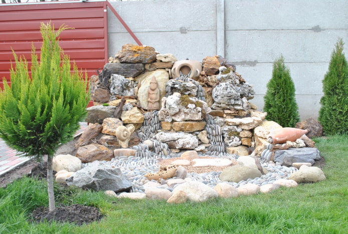 A stream of stones A stream of stones